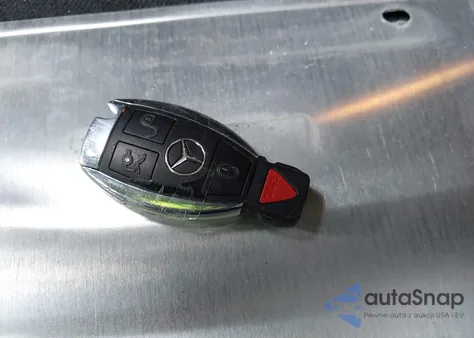 2015 Mercedes-Benz Cla 250 z USA, uszkodzony, nr VIN WDDSJ4EB3FN245822